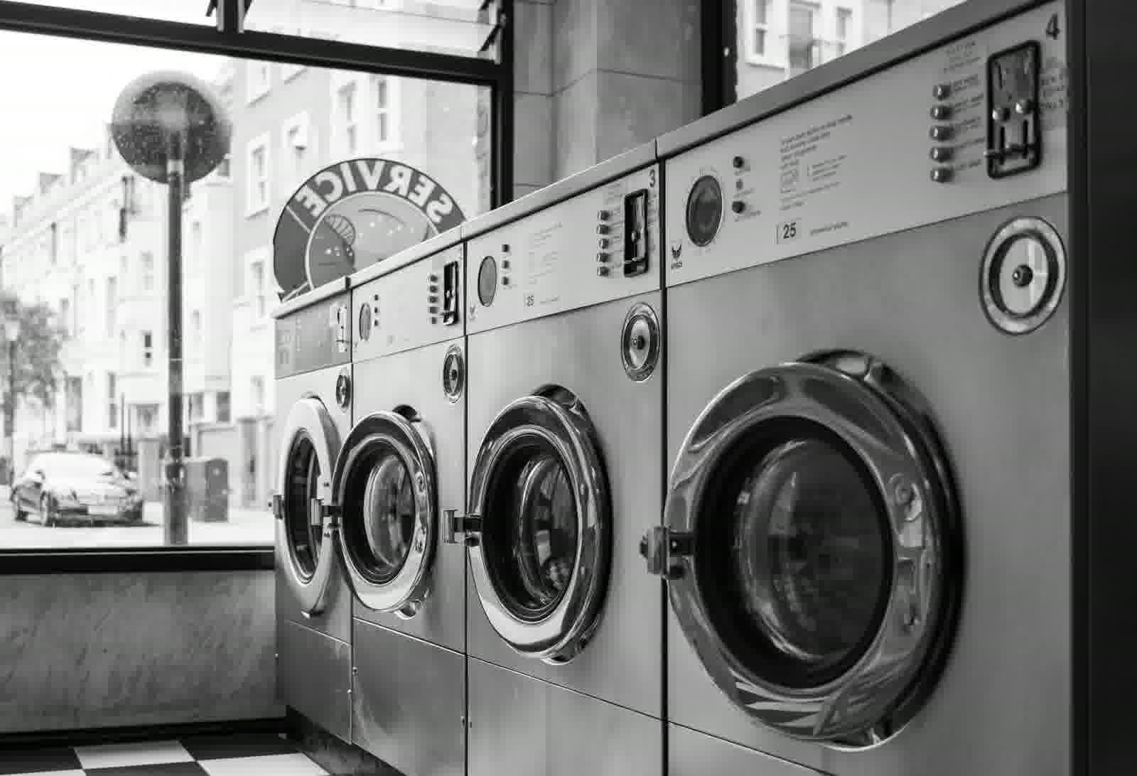 Commercial washer row